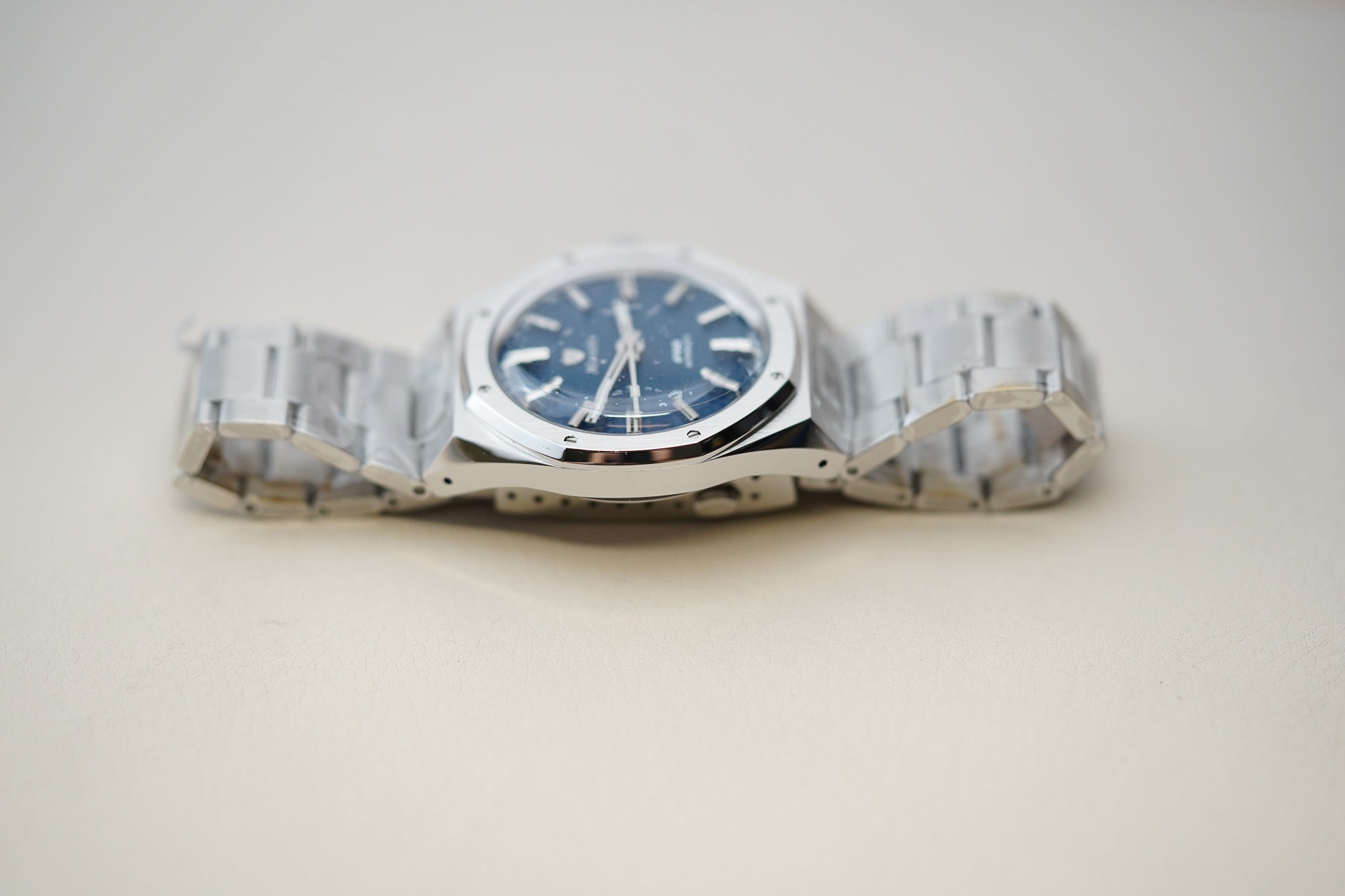 Nivada Grenchen F77 MK2 SST Blue Dial No Date 68045A77