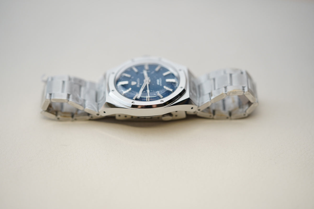 Nivada Grenchen F77 MK2 SST Blue Dial No Date 68045A77