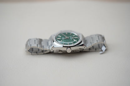 Nivada Grenchen F77 MK2 Green Aventurine Dial 68053A77