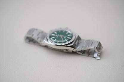 Nivada Grenchen F77 MK2 Green Aventurine Dial 68053A77