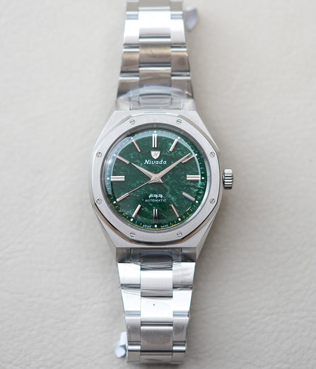 Nivada Grenchen F77 MK2 SST Green Aventurine Dial 68053A77