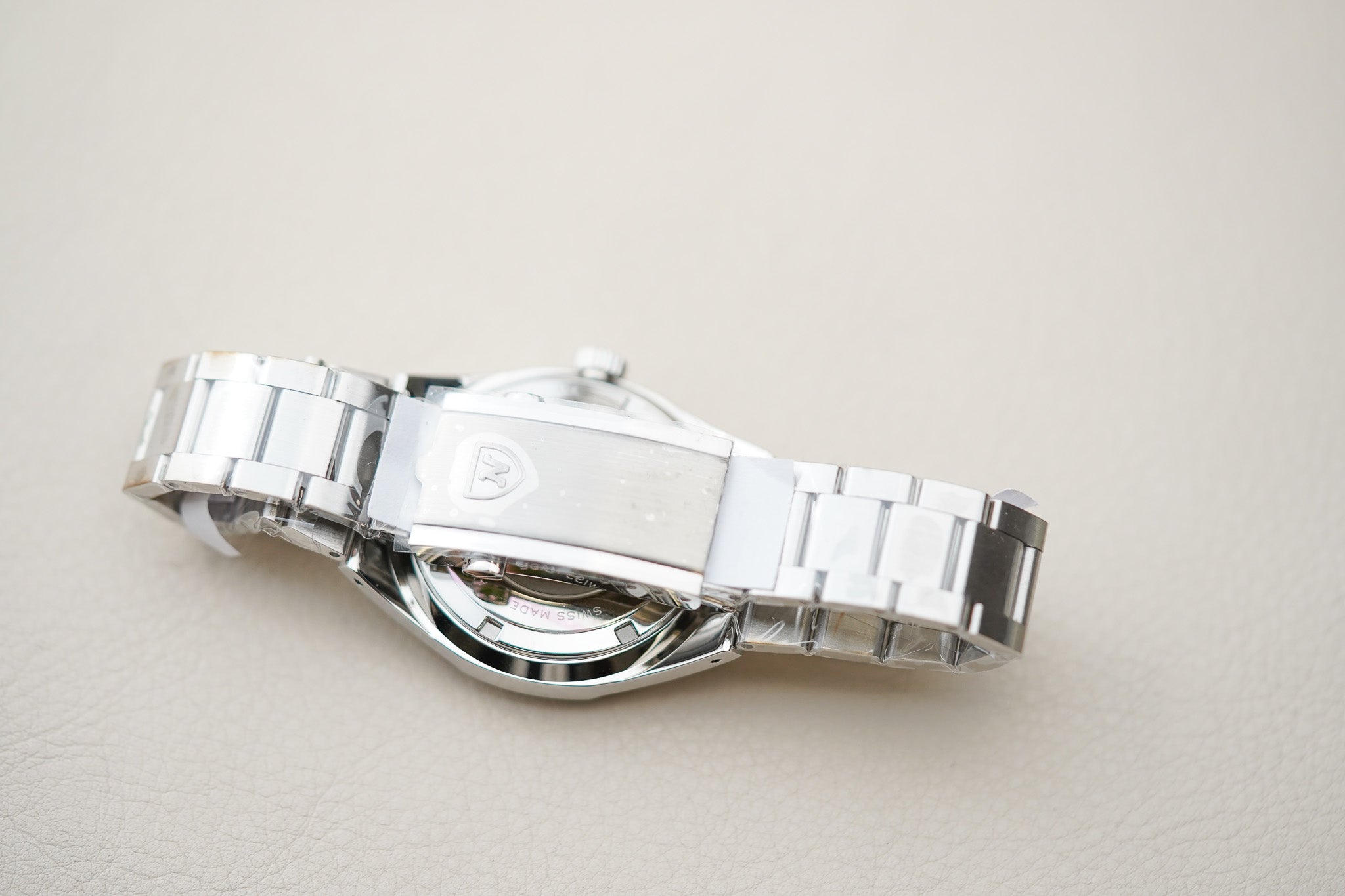Nivada Grenchen F77 MK2 SST Meteorite 38mm 68049A77
