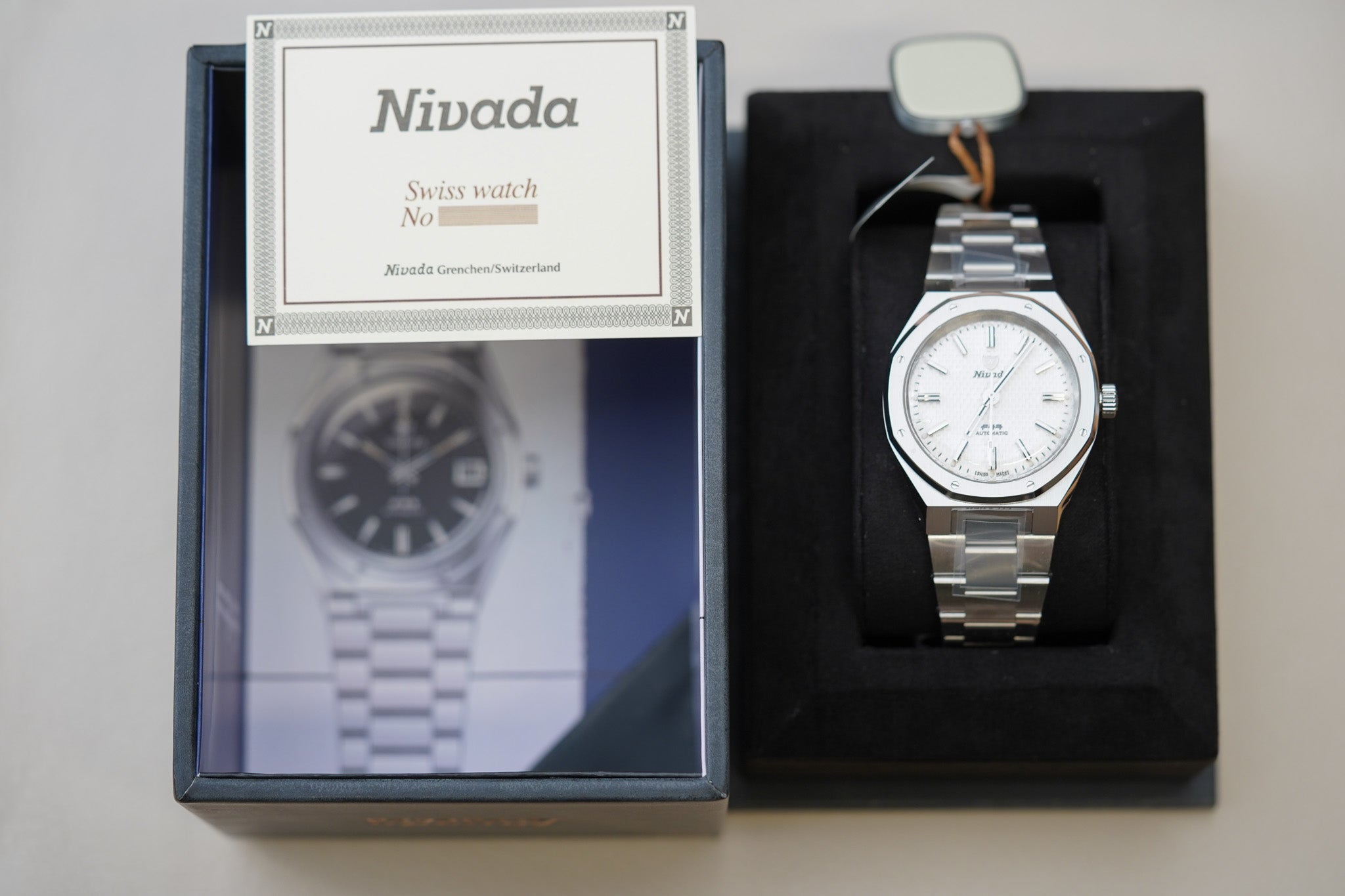 Nivada Grenchen F77 MK2 SST White Dial No Date 68046A77