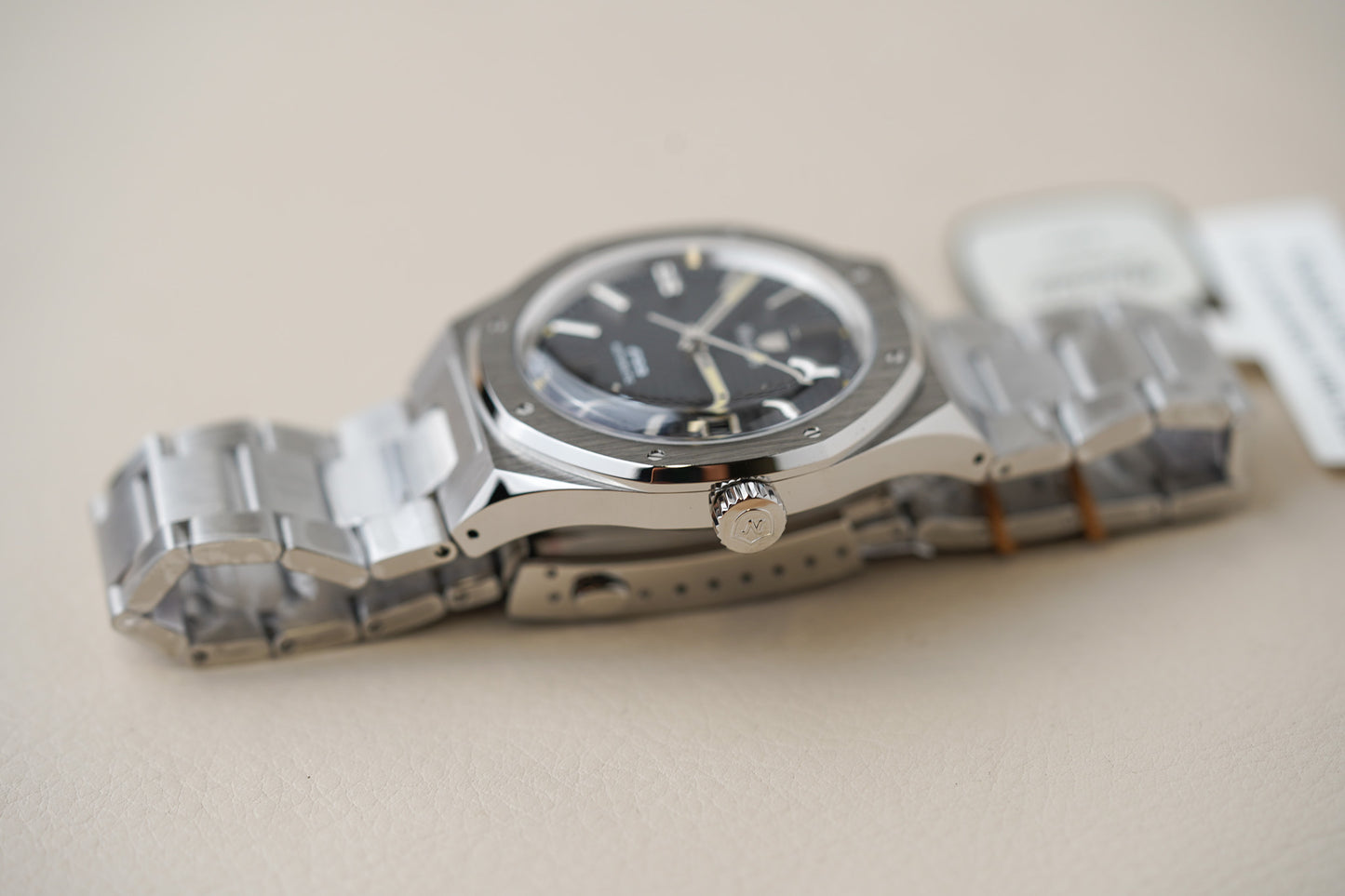 Nivada Grenchen F77 Stainless Steel 41mm Black Dial 69041A77A