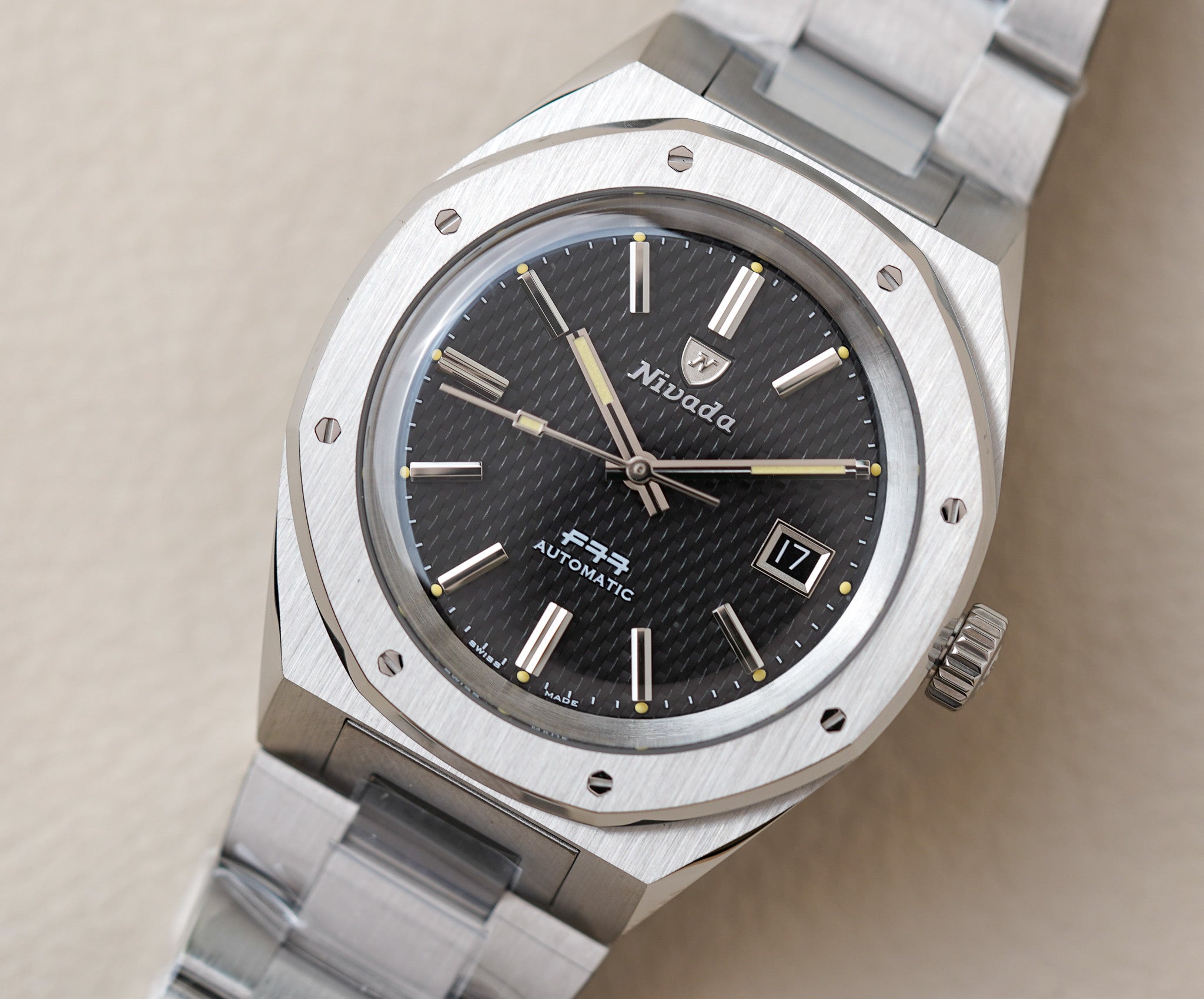 NivadaGrenchenF77StainlessStee