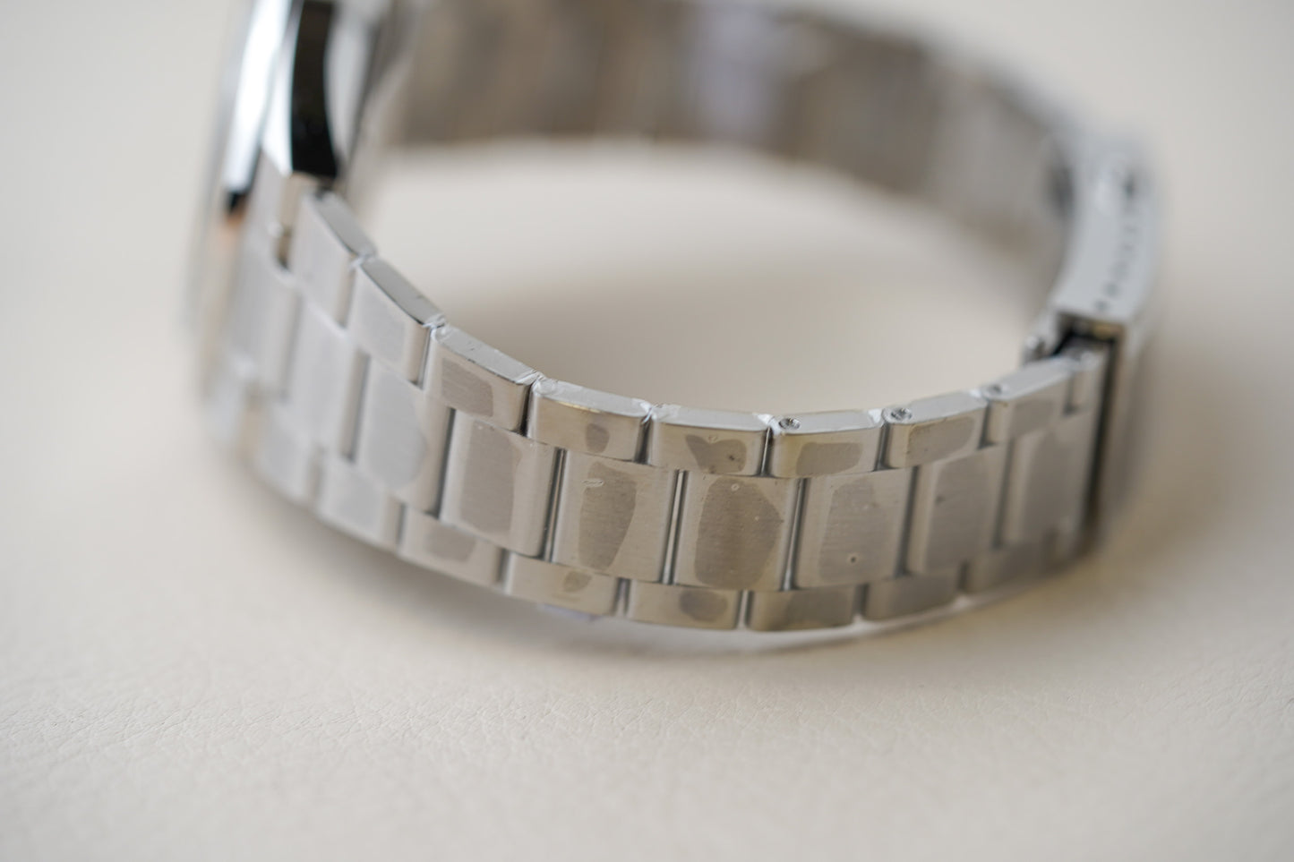 Nivada Grenchen F77 Stainless Steel Meteorite Dial 68016A77