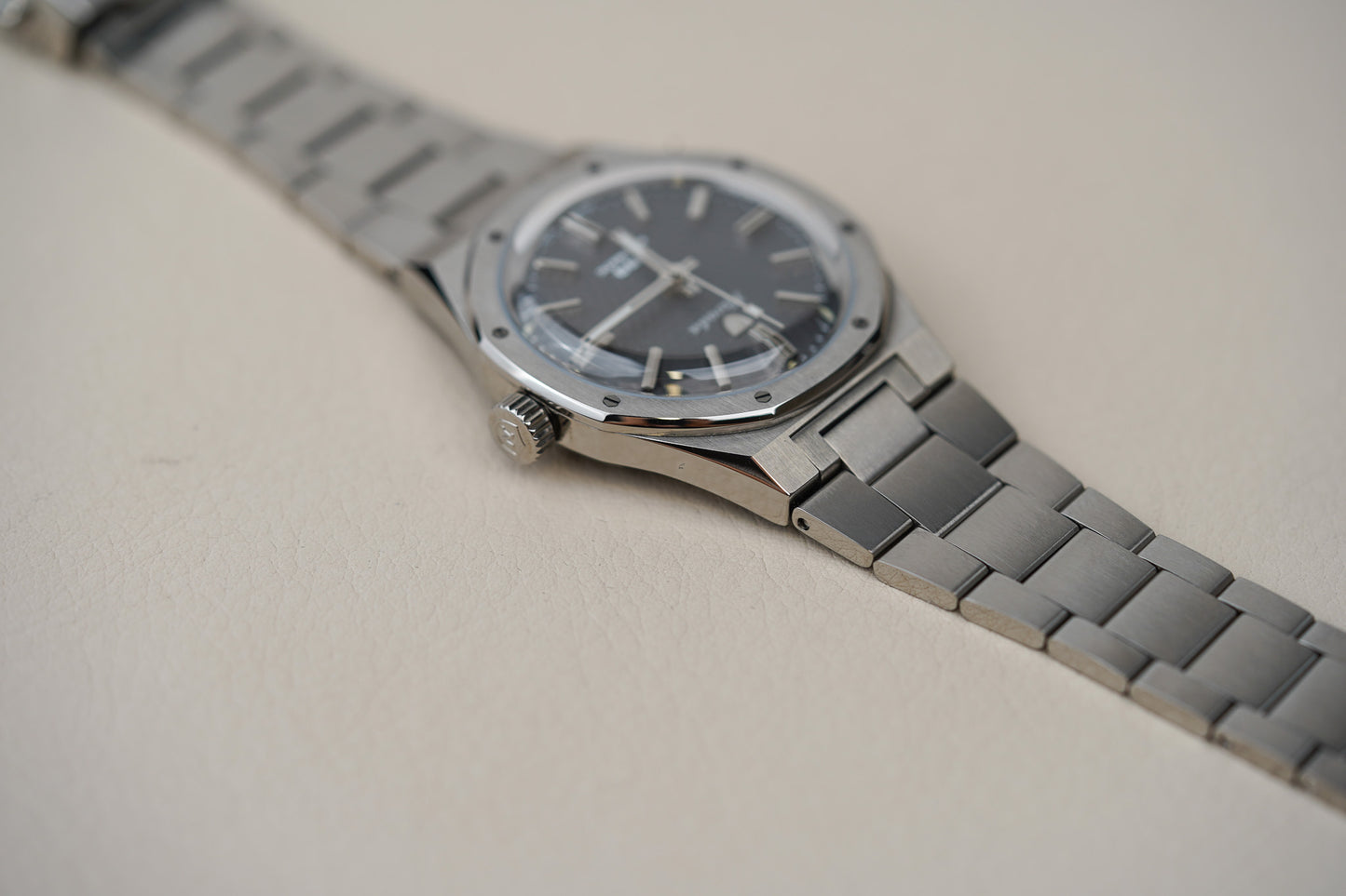 Nivada Grenchen F77 Titanium Anthracite MK1 68006A77