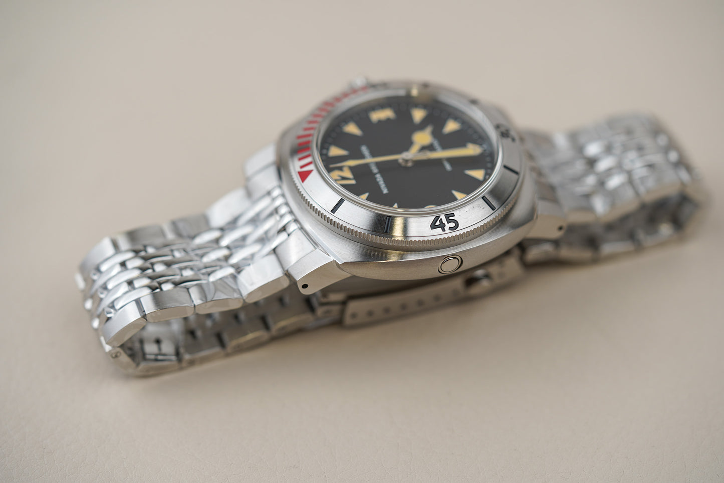 Nivada Grenchen Pacman Depthmaster 42mm 14200A04