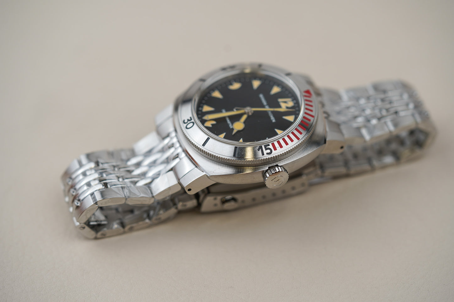 Nivada Grenchen Pacman Depthmaster 42mm 14200A04