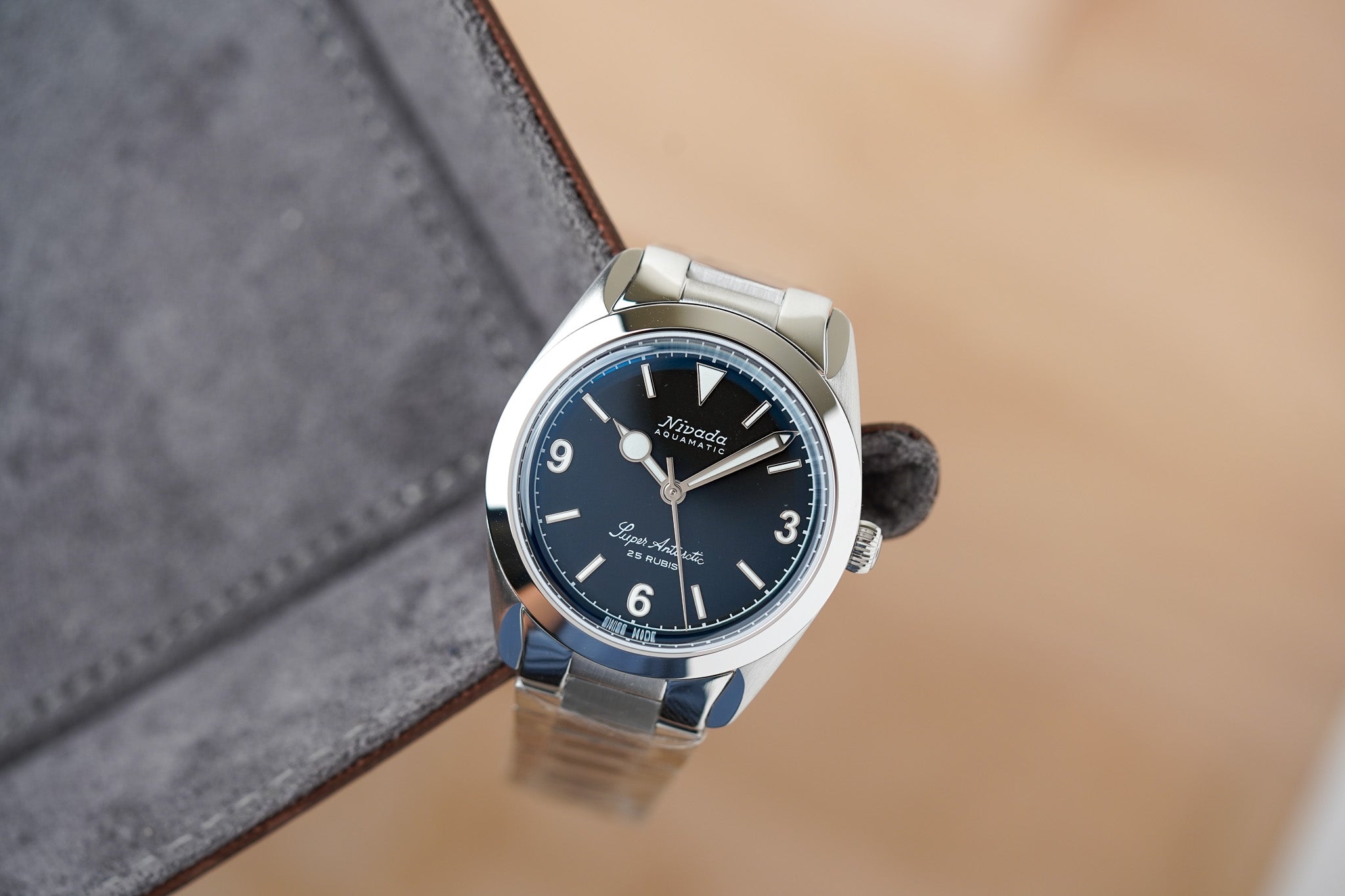 Nivada Grenchen Super Antarctic 3.6.9 Black No Vintage Effect White Lume Flat Link 32039A20