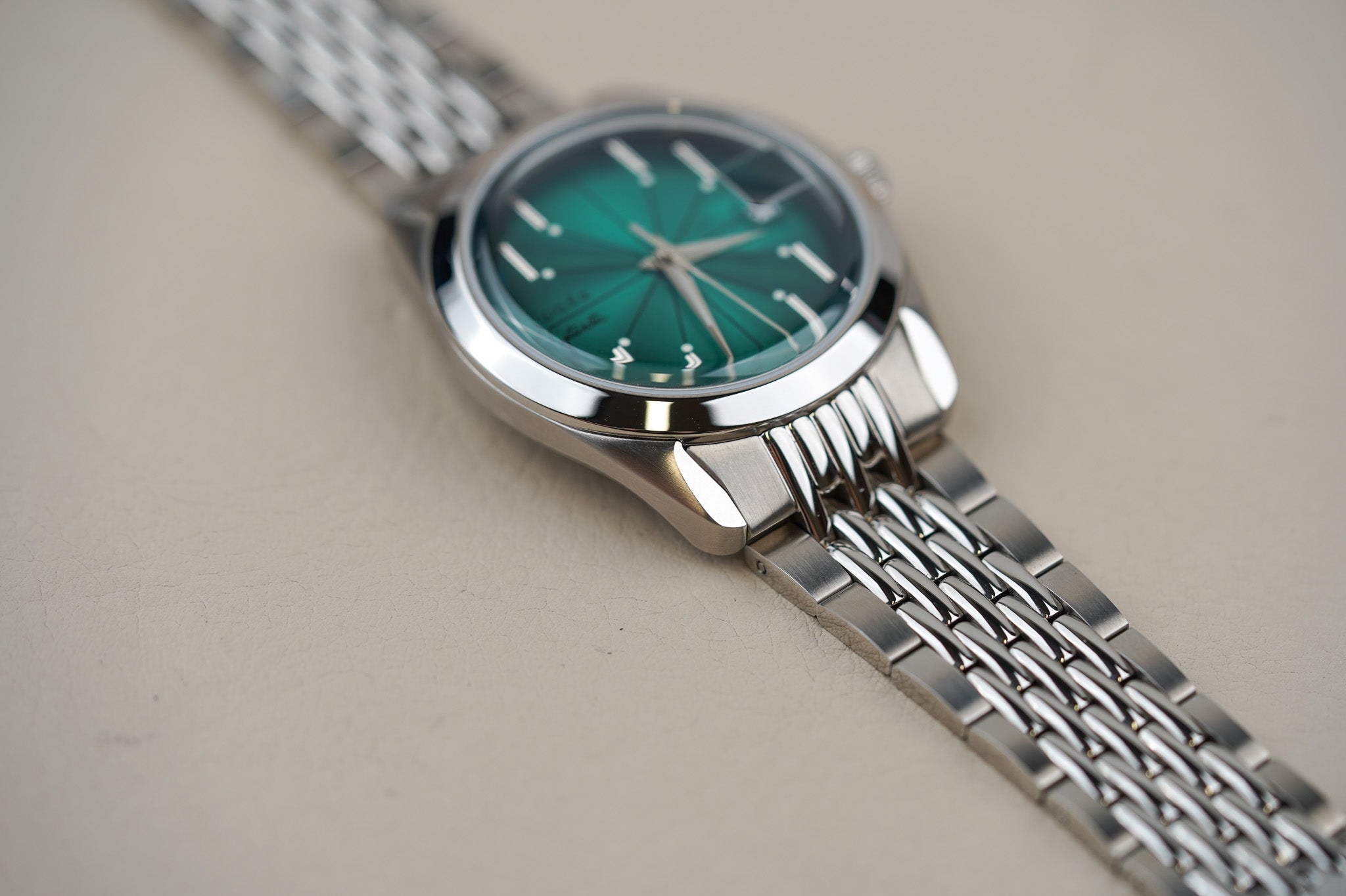 Nivada Grenchen x Ocarat Antarctic Spider Green 114438