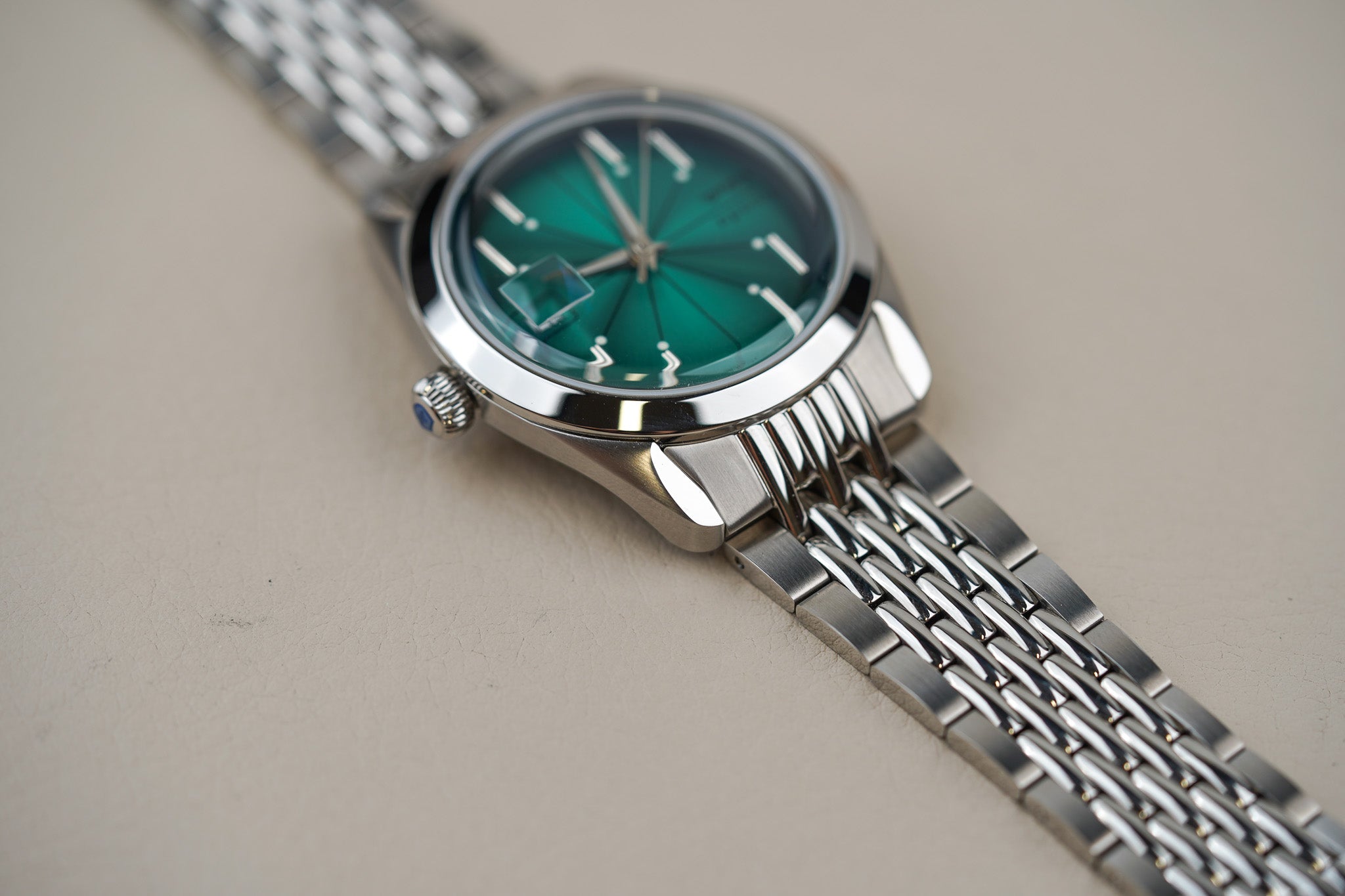 Nivada Grenchen x Ocarat Antarctic Spider Green 114438