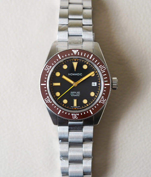 Nomadic Crimson Dawn Marai 401 Dive Watch 4014000CD