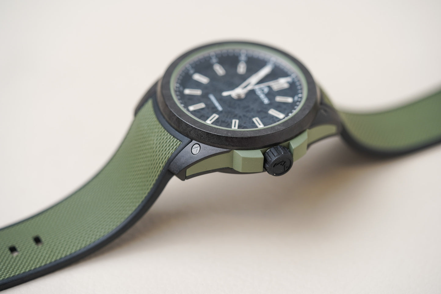 Norqain Independence Wild One 42mm N3000.21Q24.B02.R02