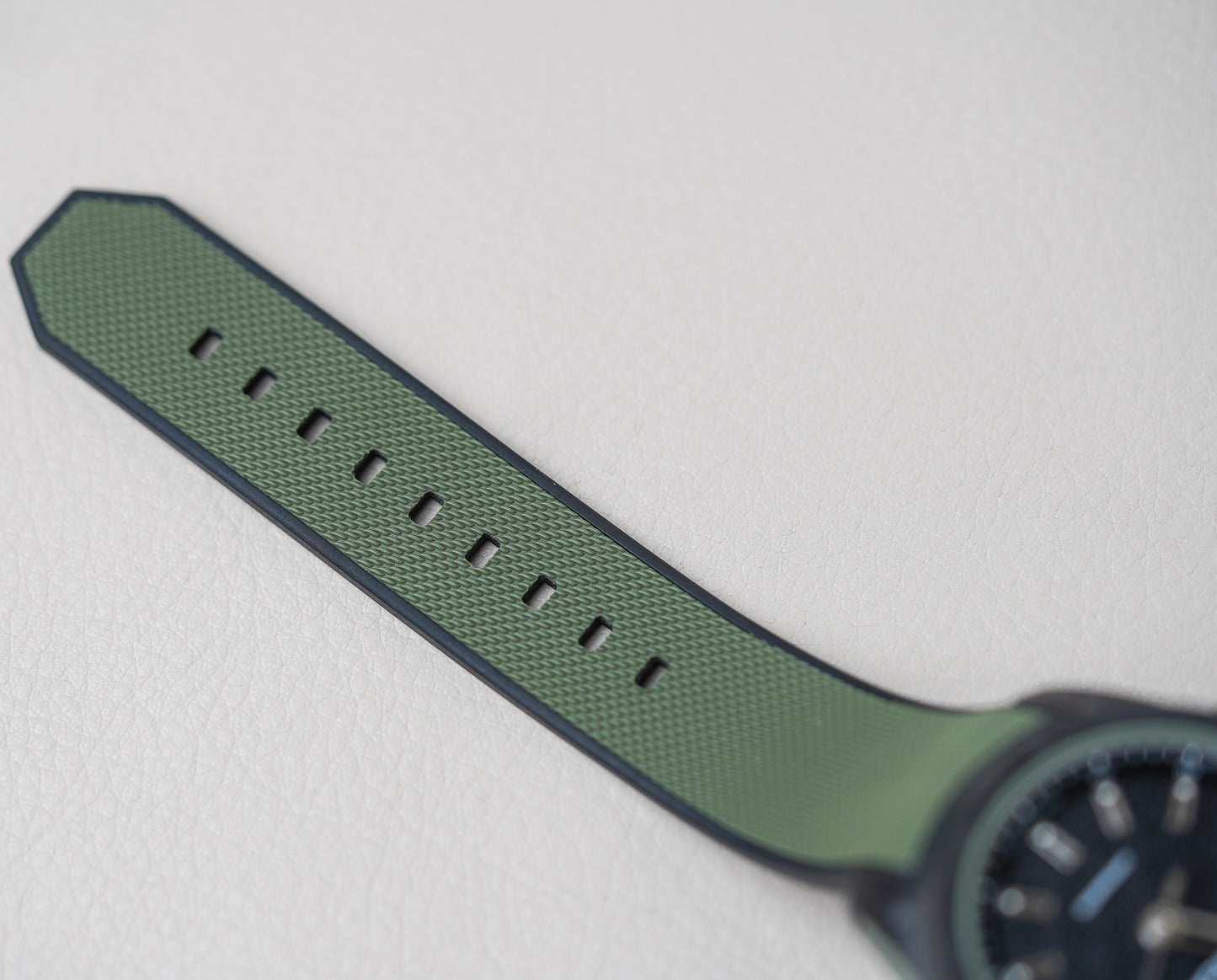 Norqain Independence Wild One 42mm N3000.21Q24.B02.R02