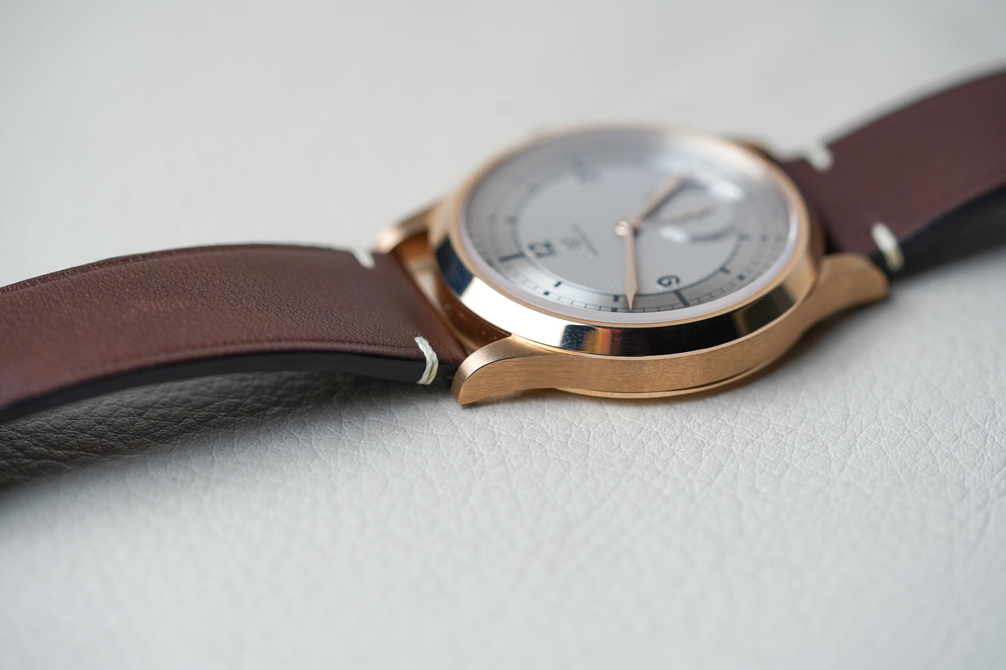 Omega BG 859 Specialties Paris 2024 Bronze Gold 522.92.39.21.99.001