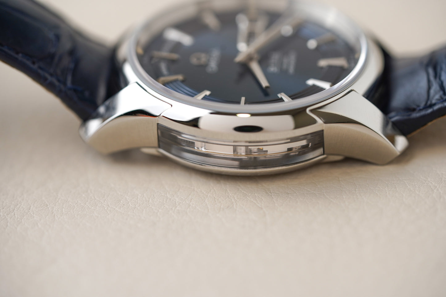 Omega De Ville Hour Vision Blue Dial 431.33.41.22.03.001