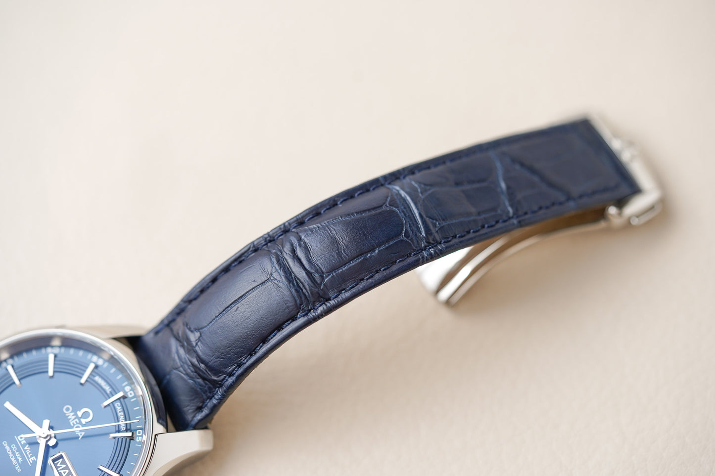 Omega De Ville Hour Vision Blue Dial 431.33.41.22.03.001