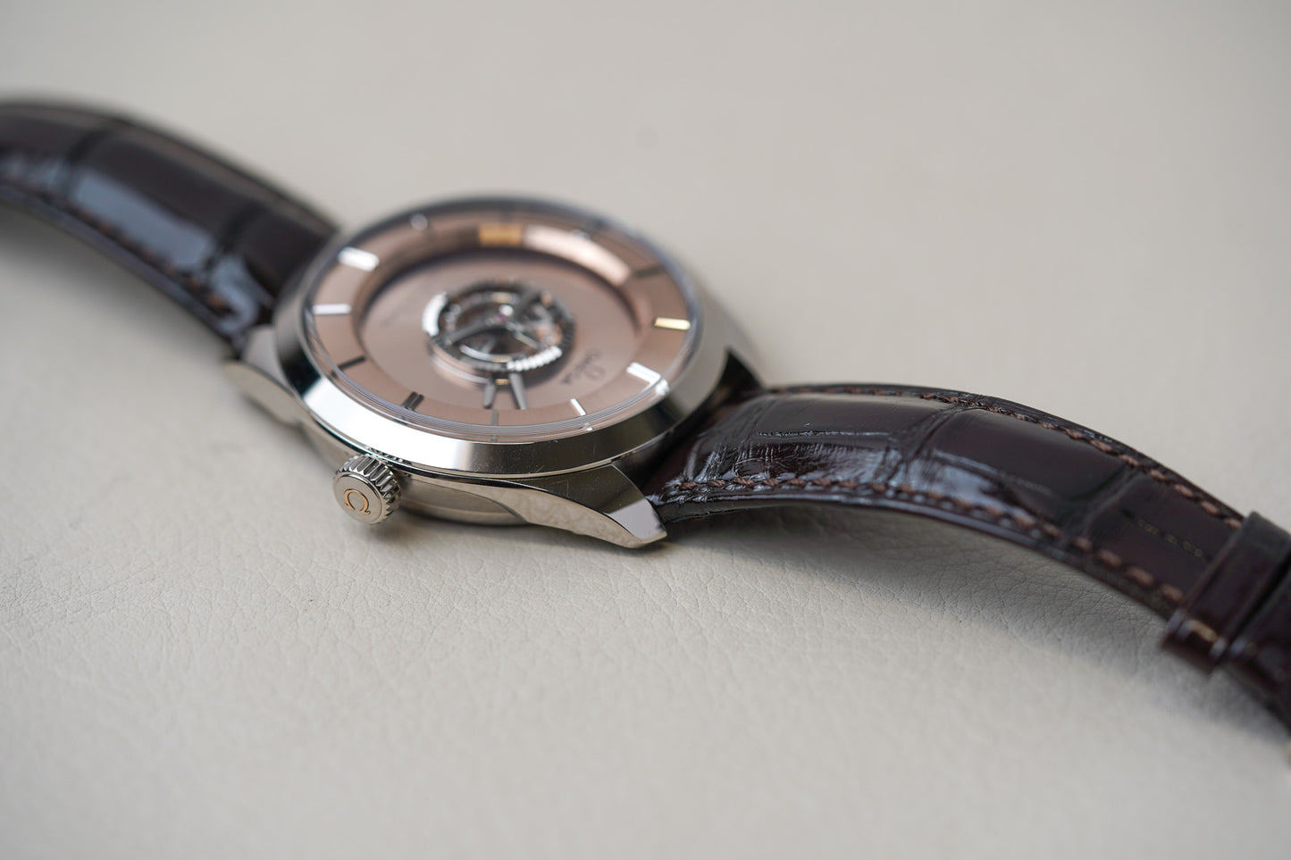 Omega De Ville Tourbillon Canopus Gold 529.53.43.22.99.001