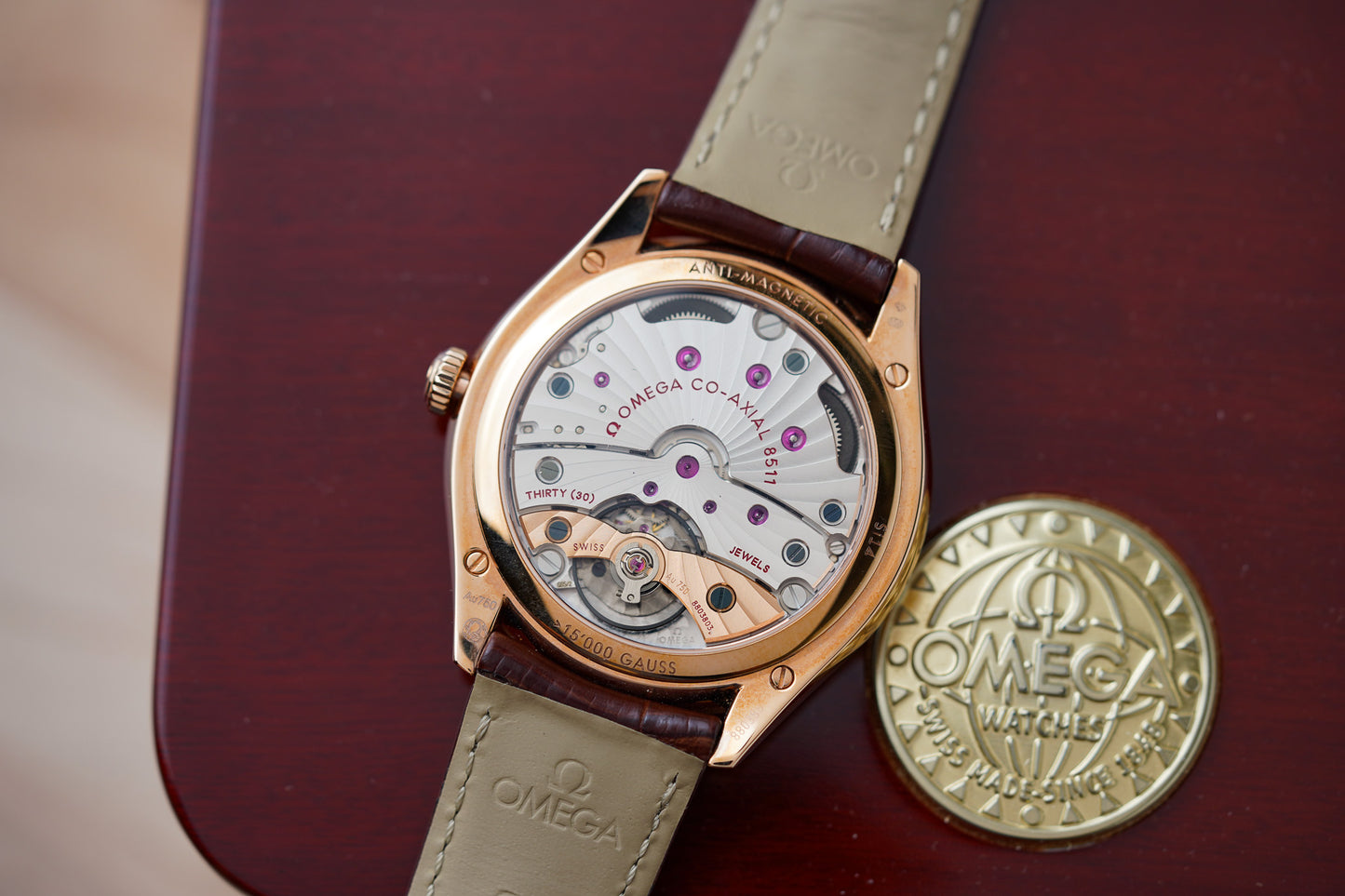 Omega De Ville Tresor Sedna Gold 432.53.40.21.02.002