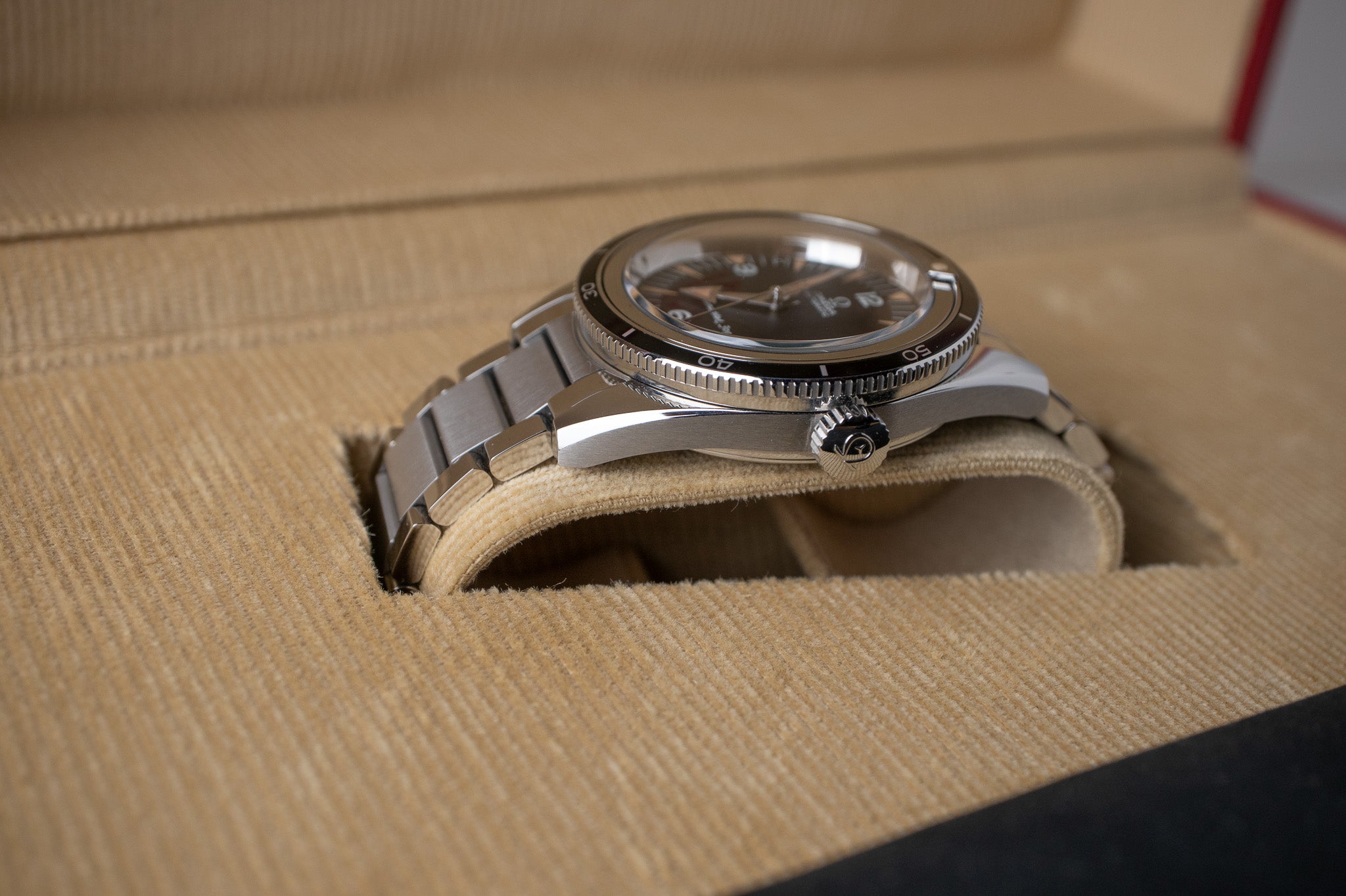 Omega Seamaster 300 1957 Trilogy 234.10.39.20.01.001