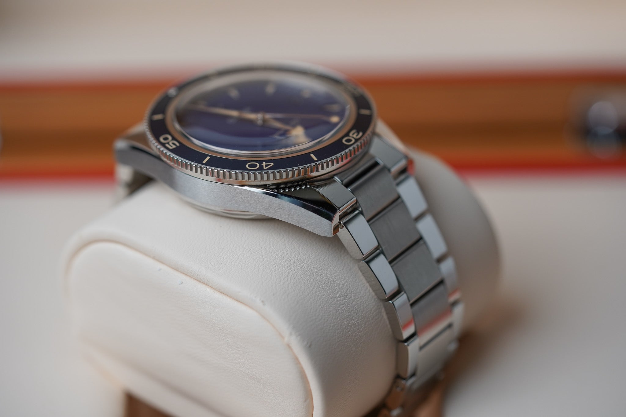 Omega Seamaster 300 Blue 234.30.41.21.03.001