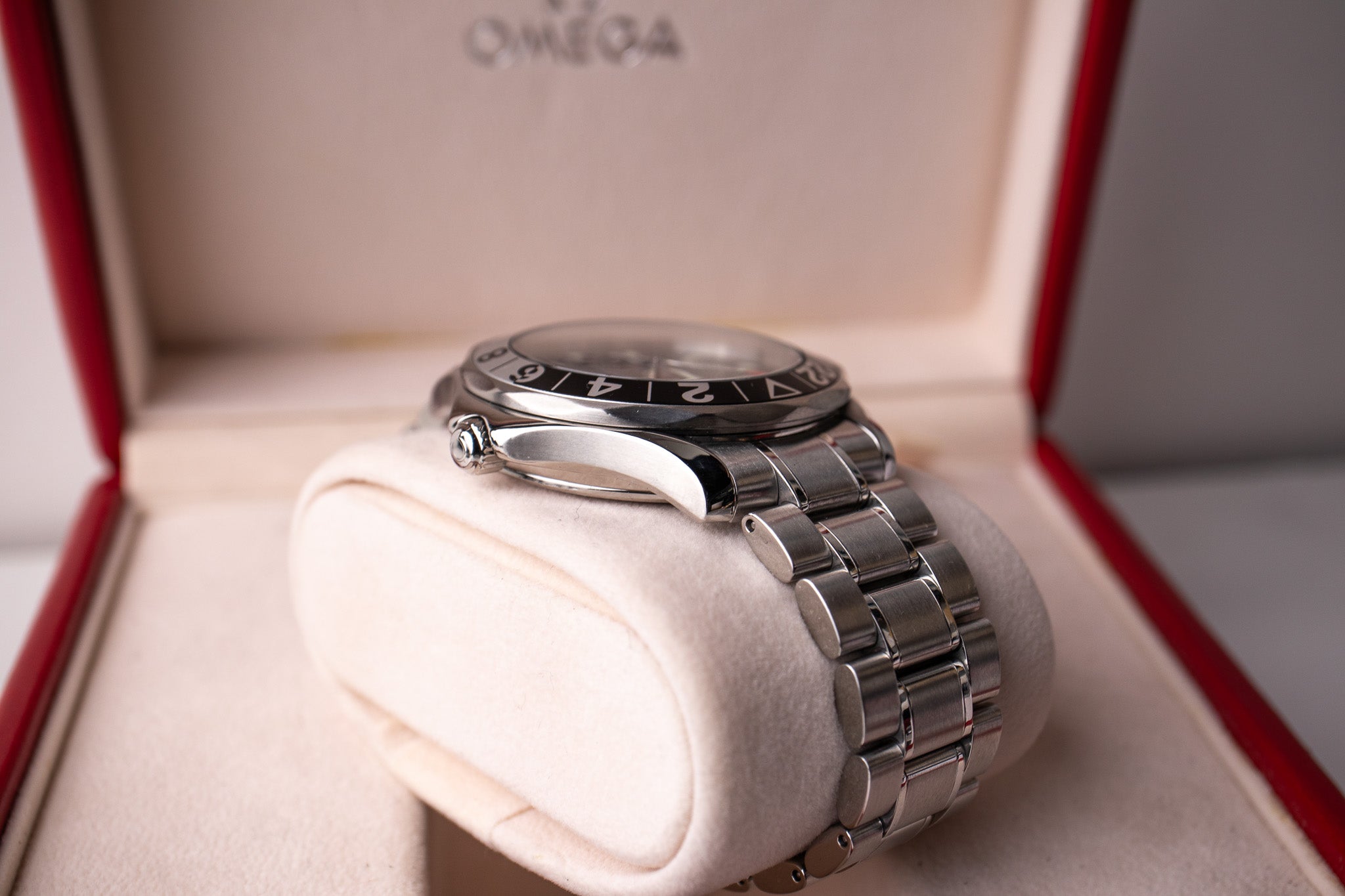 Omega Seamaster 300 GMT 2234.50