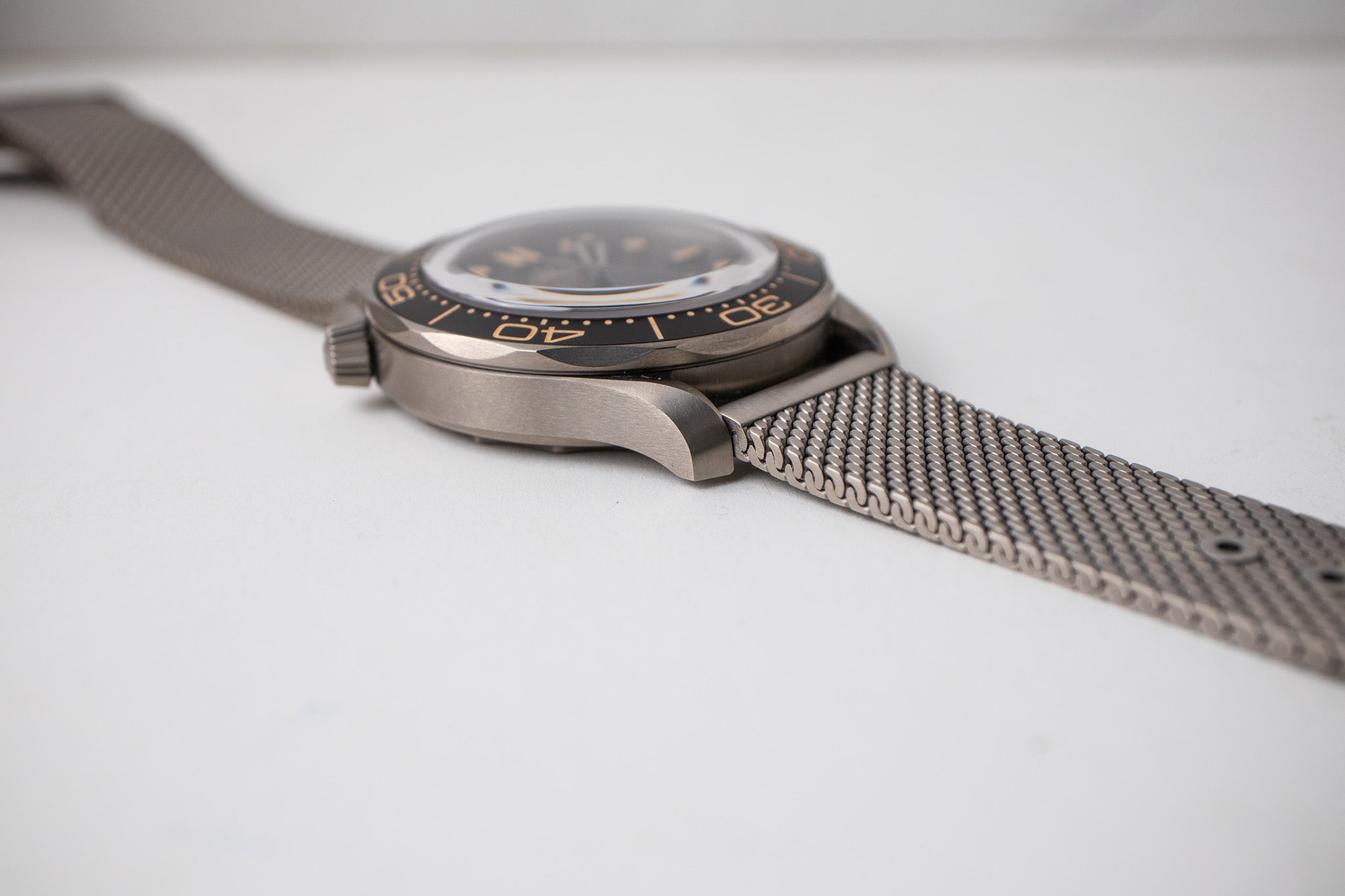 Omega Seamaster 300M 007 Titanium 210.90.42.20.01.001 NTTD