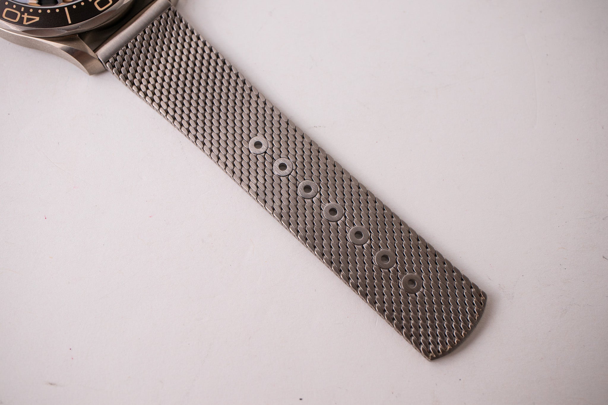 Omega Seamaster 300M 007 Titanium 210.90.42.20.01.001