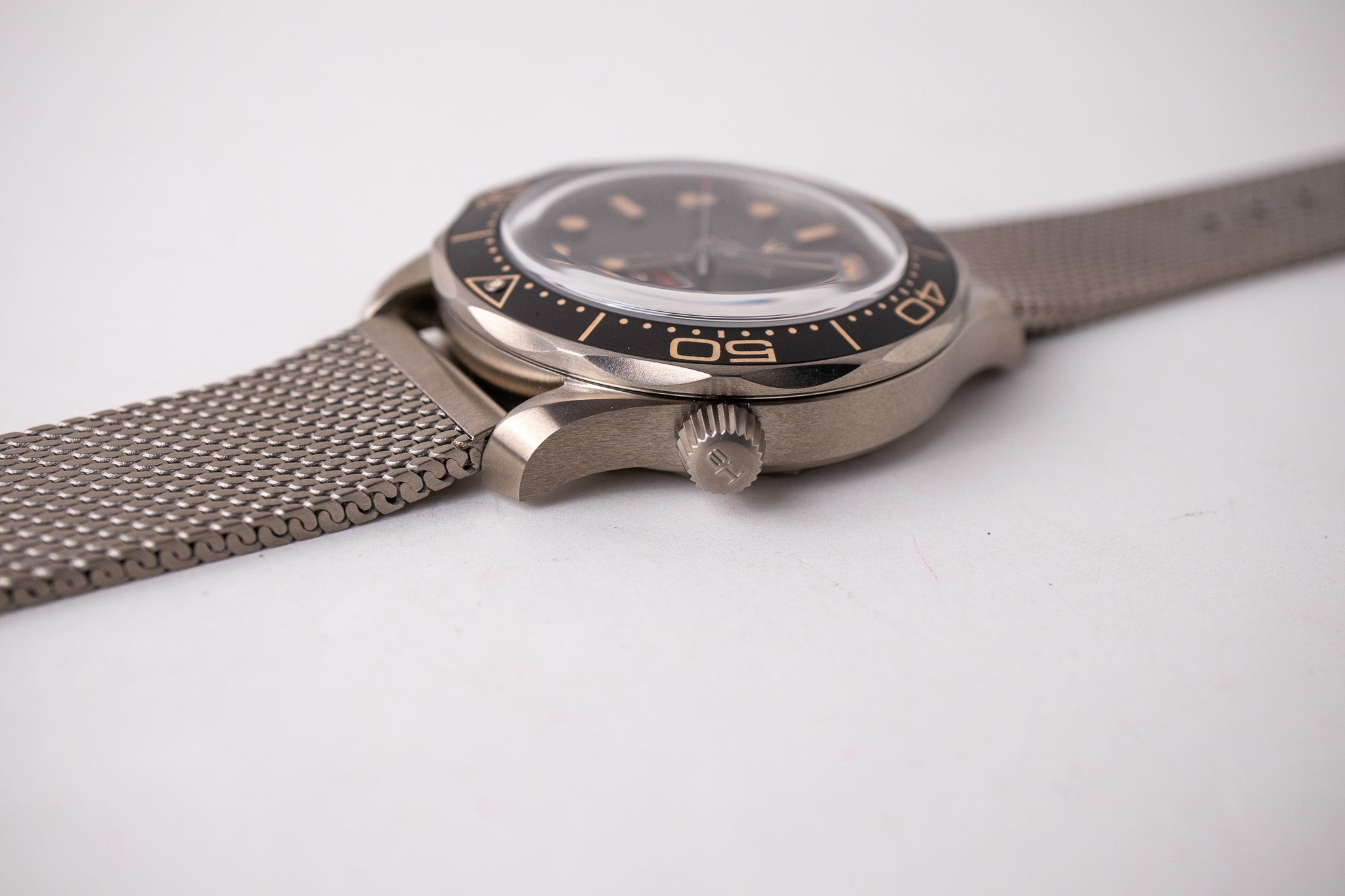 Omega Seamaster 300M 007 Titanium 210.90.42.20.01.001