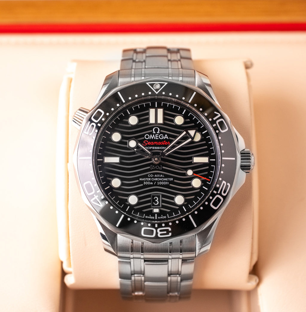 Omega Seamaster 300M 210.30.42.20.01.001