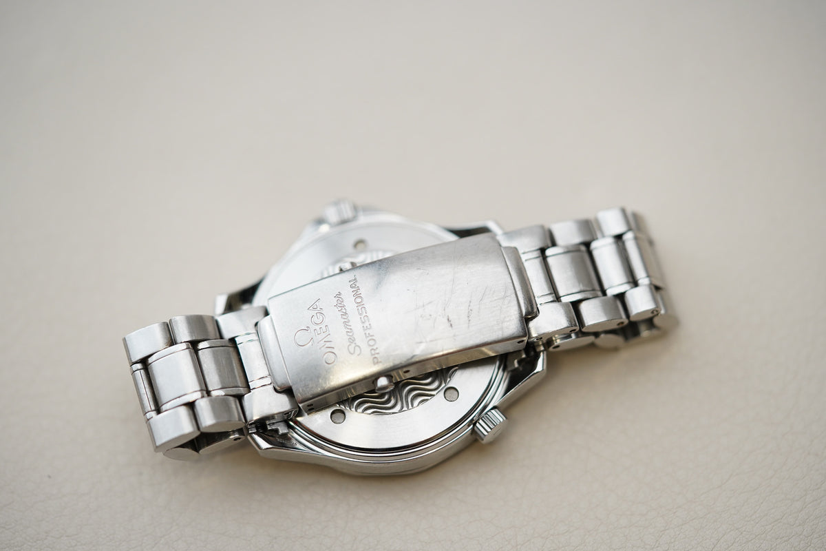 Omega Seamaster 300M 2264.50 "Peter Blake"