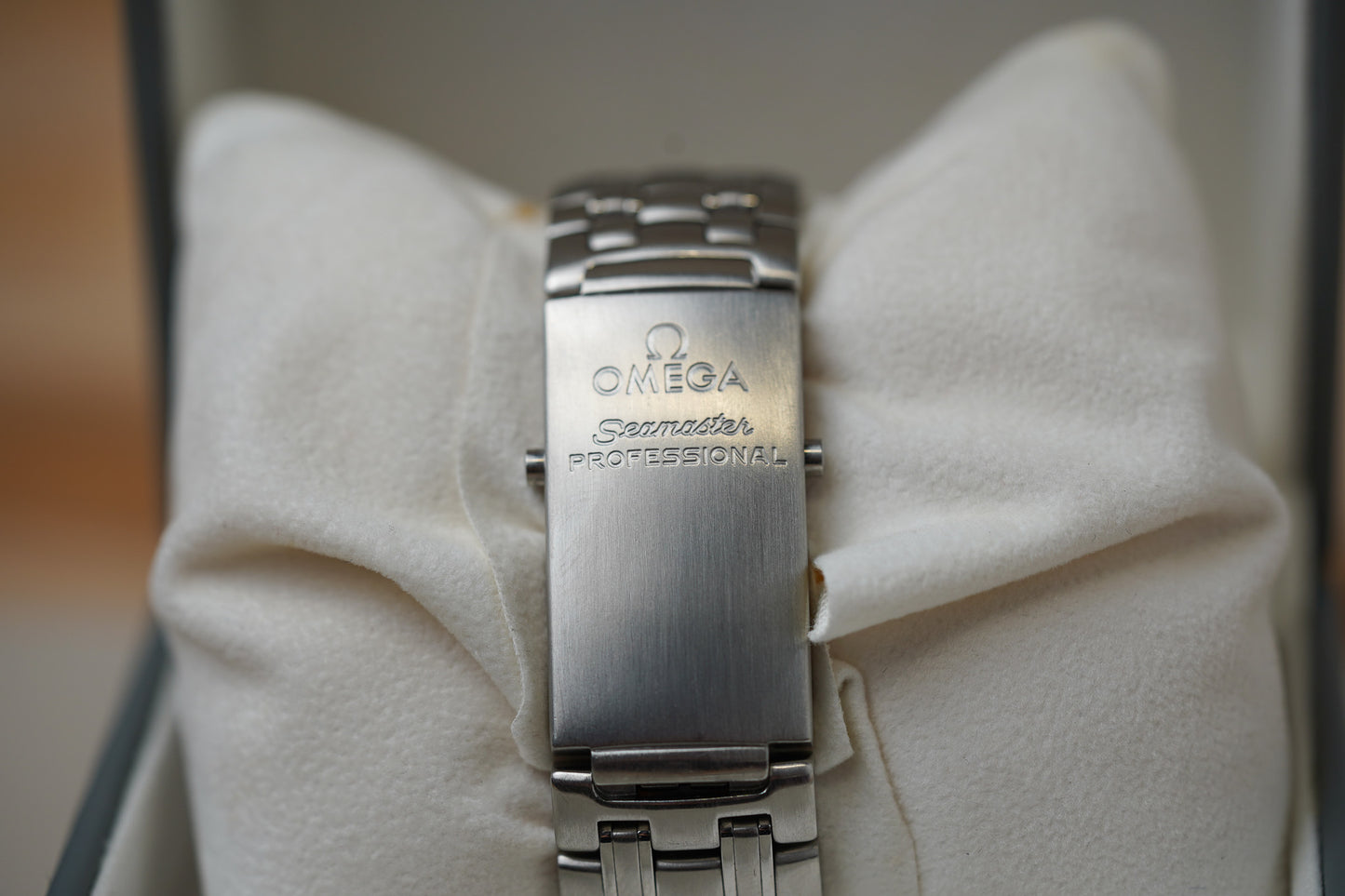 Omega Seamaster 300M 2531.80 James Bond "Tomorrow Never Dies"