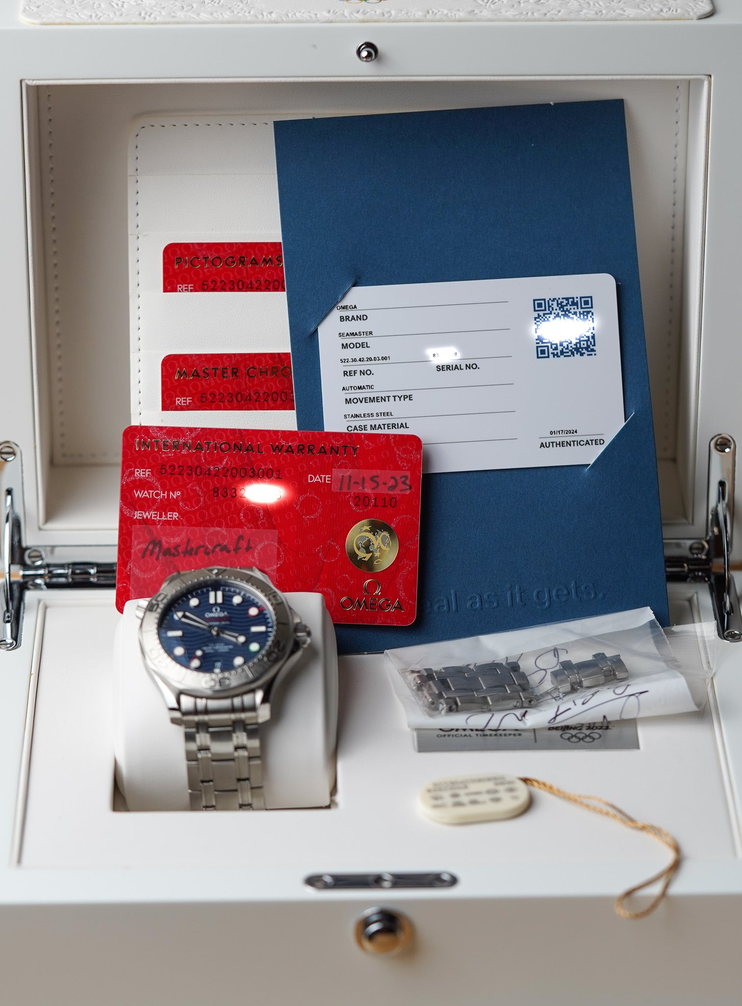 Omega Seamaster 300M "Beijing 2022" 522.30.42.20.03.001