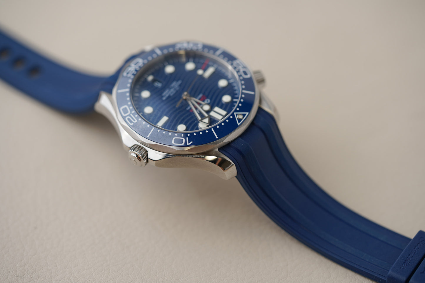 Omega Seamaster 300M Blue 210.32.42.20.03.001