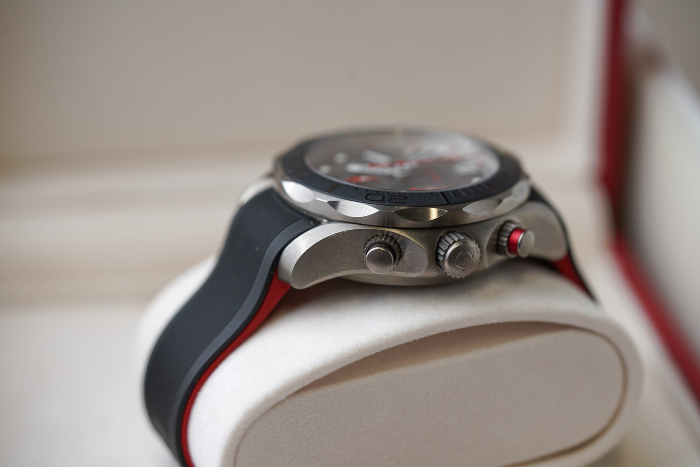 Omega Seamaster 300M Chronograph ETNZ 212.92.44.50.99.001