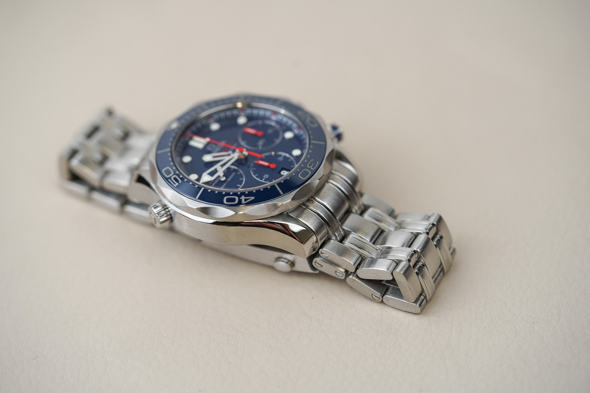 Omega Seamaster 300M Diver Chronograph Blue 212.30.42.50.03.001