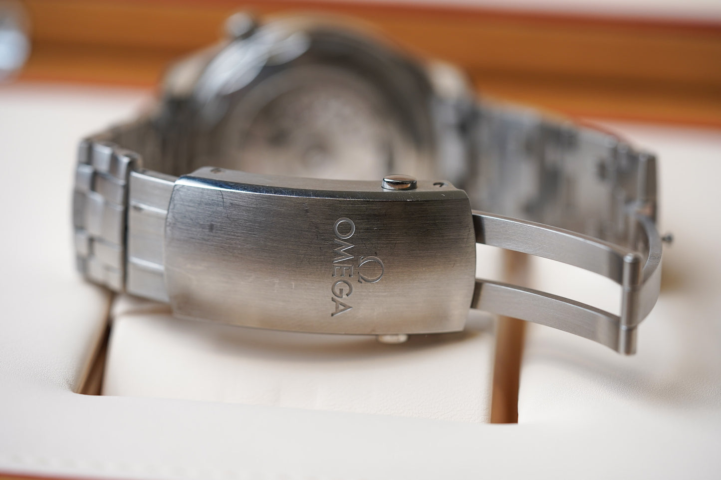 Omega Seamaster 300M Green 210.30.42.20.10.001 'Seaweed'