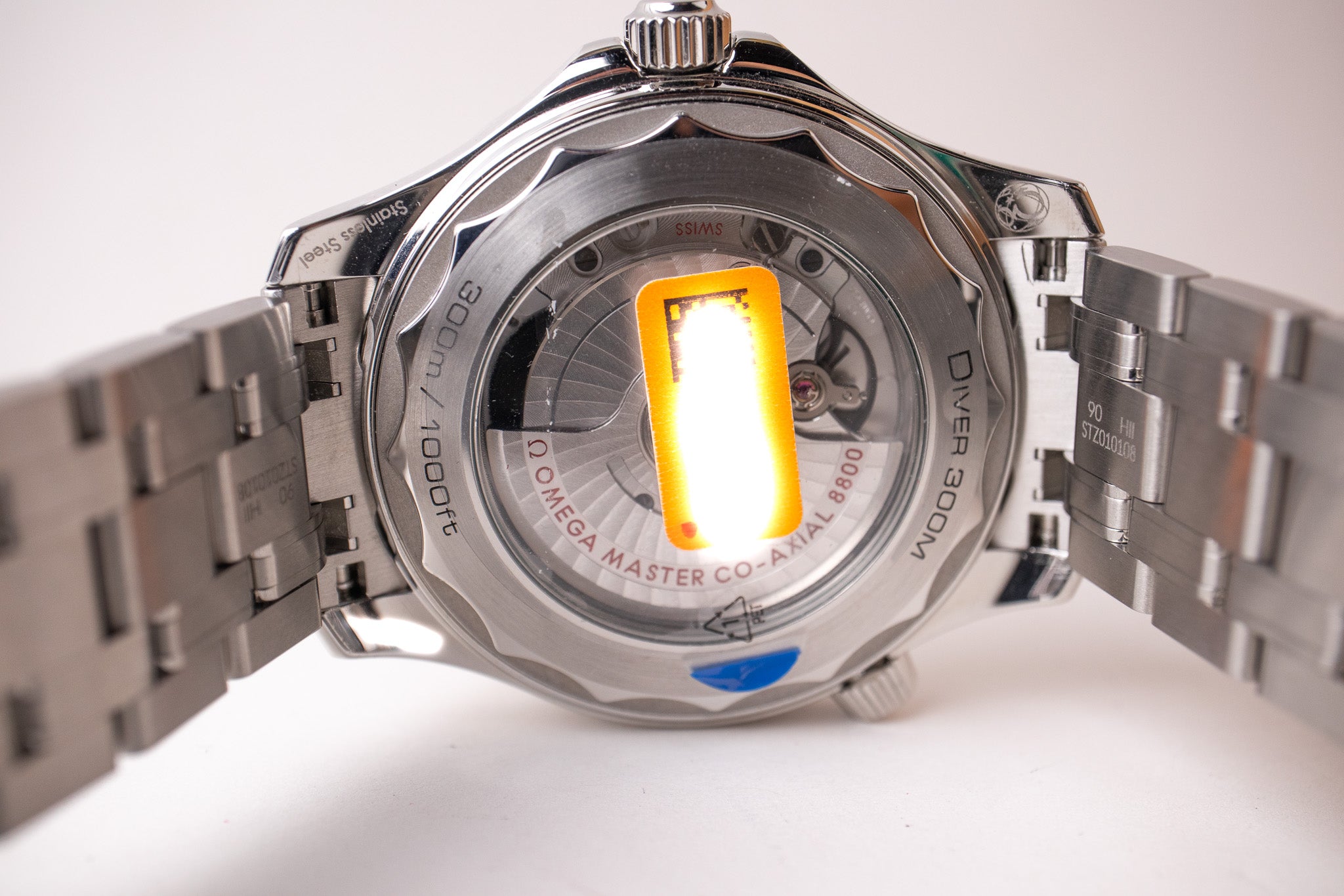 Omega Seamaster 300M Green 210.30.42.20.10.001