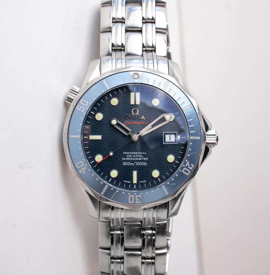 Omega Seamaster 300M James Bond 'Casino Royale' 2220.80