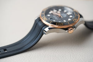 Omega Seamaster 300M Sedna Gold 210.22.42.20.01.002