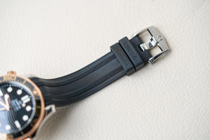 Omega Seamaster 300M Sedna Gold 210.22.42.20.01.002