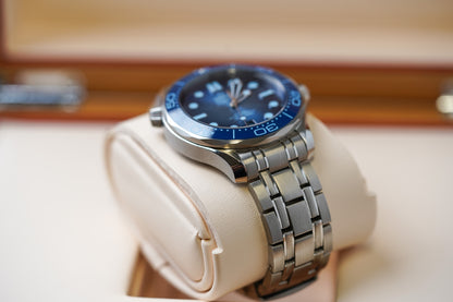 Omega Seamaster 300M Summer Blue 210.30.42.20.03.003