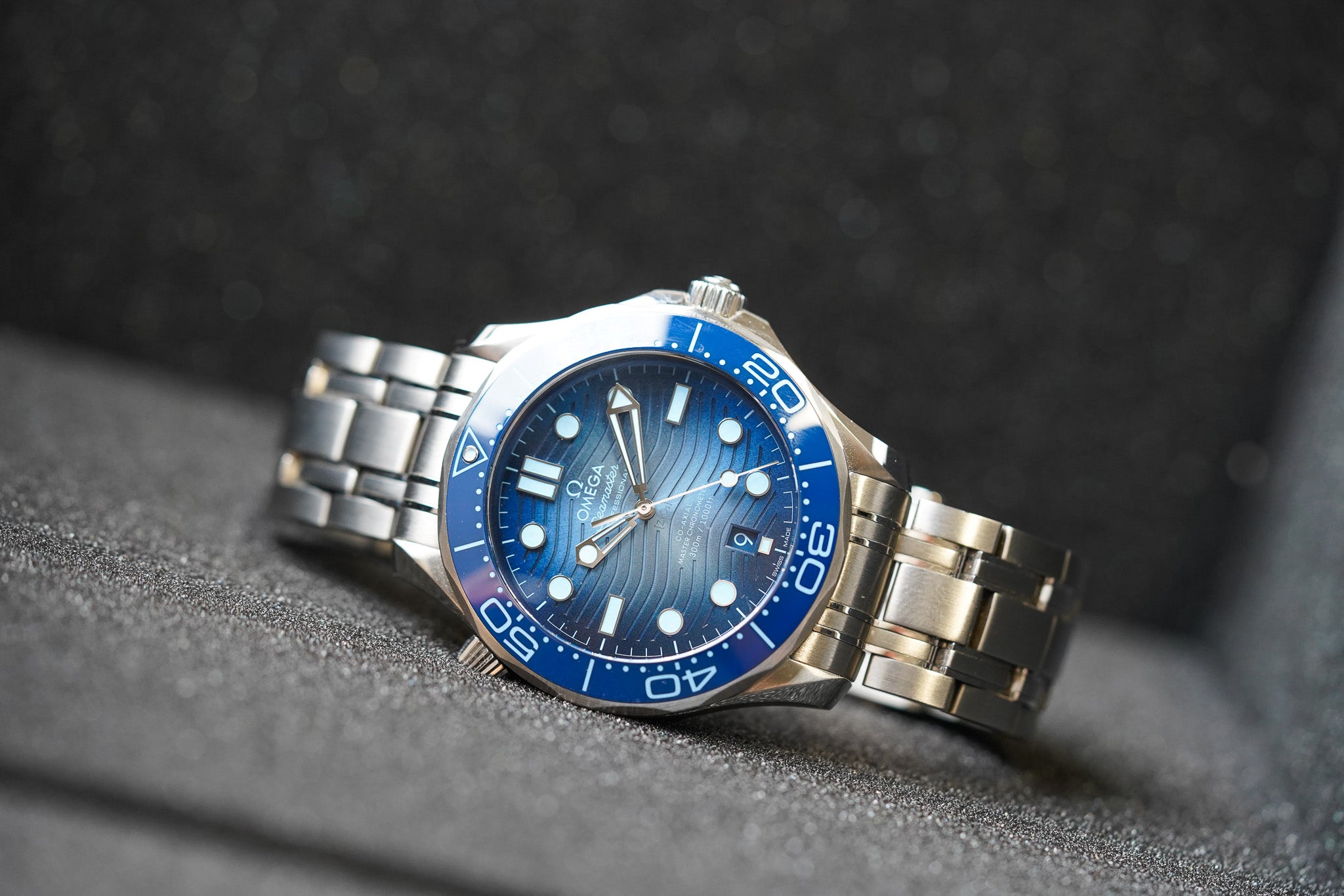 Omega Seamaster 300M Summer Blue 210.30.42.20.03.003