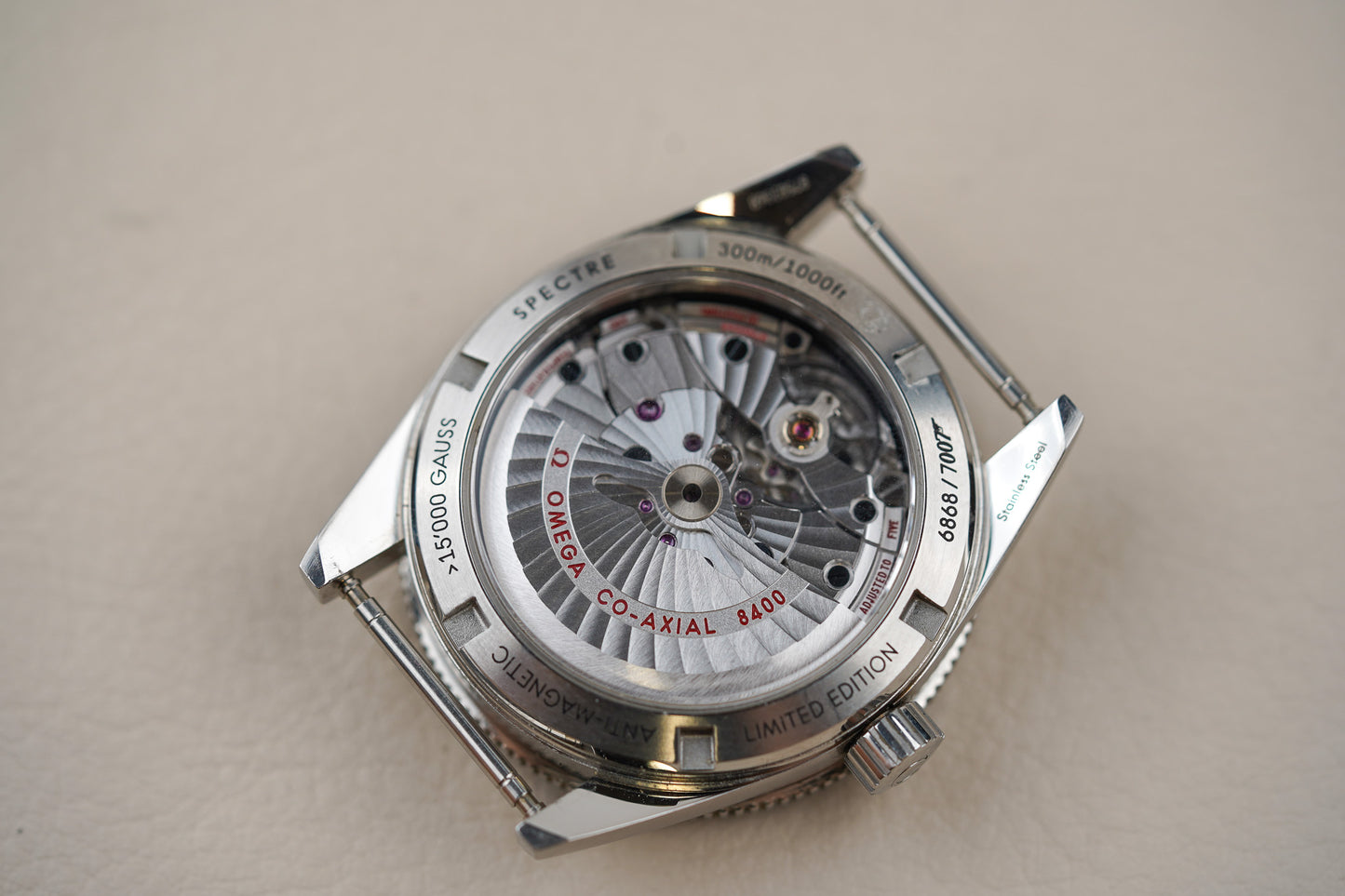 Omega Seamaster 300 Spectre James Bond 007 233.32.41.21.01.001