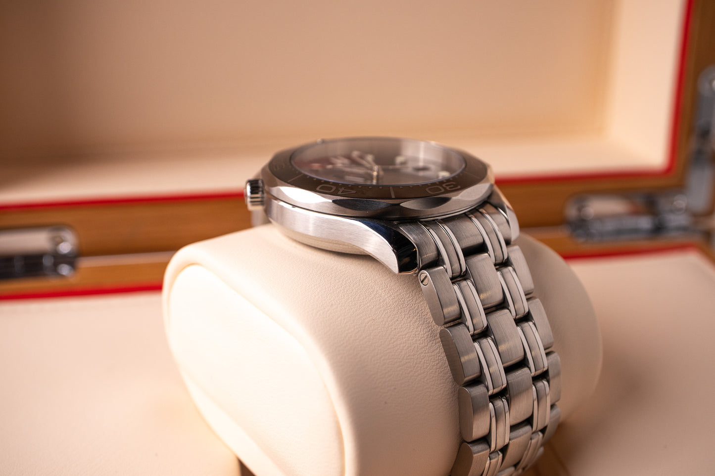Omega Seamaster 300m No Wave 212.30.41.20.01.003
