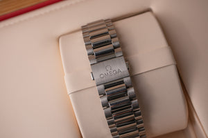 Omega Seamaster Aqua Terra Shades Saffron 220.10.38.20.12.001