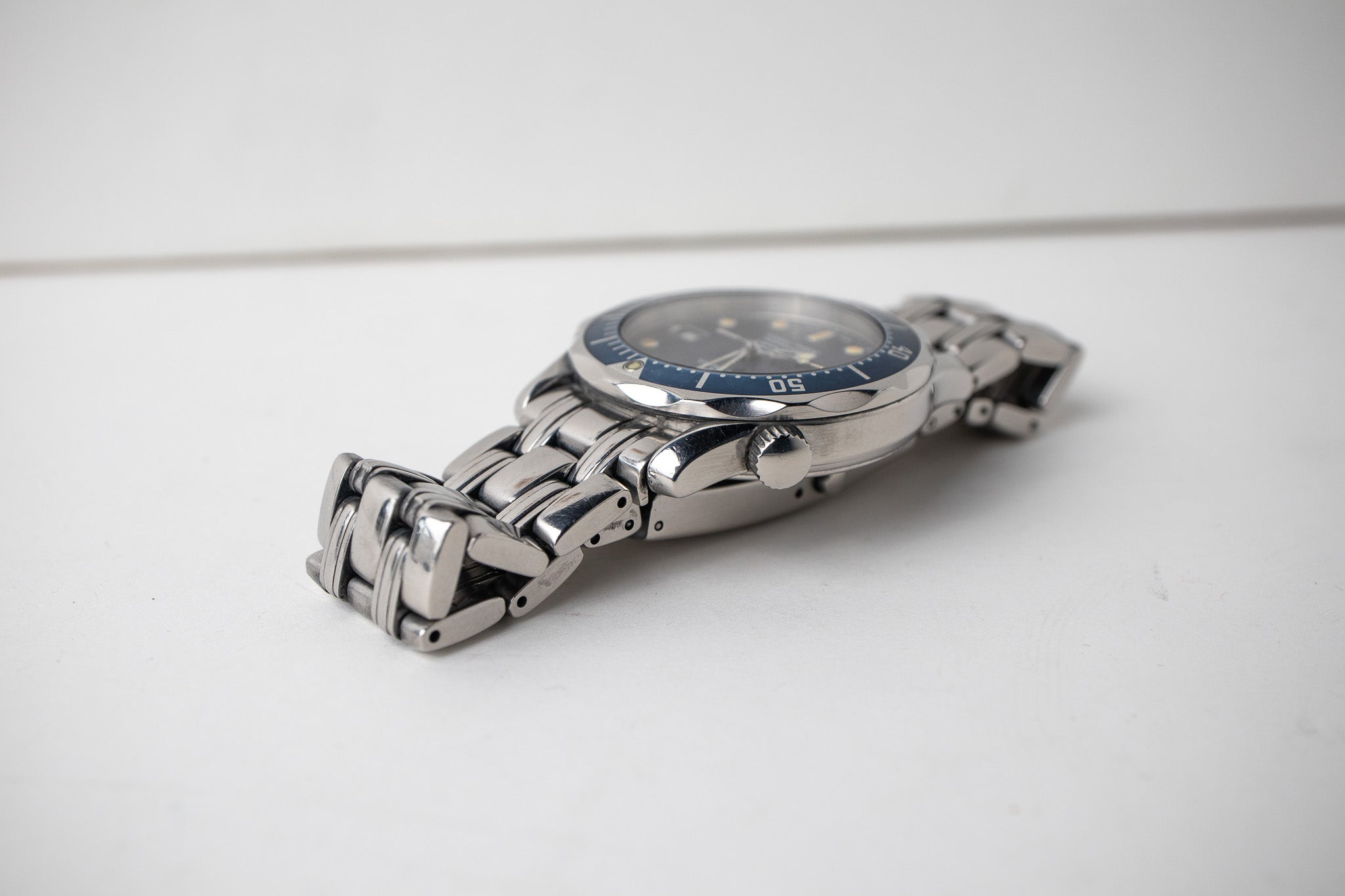 Omega Seamaster Midsize 2561.80