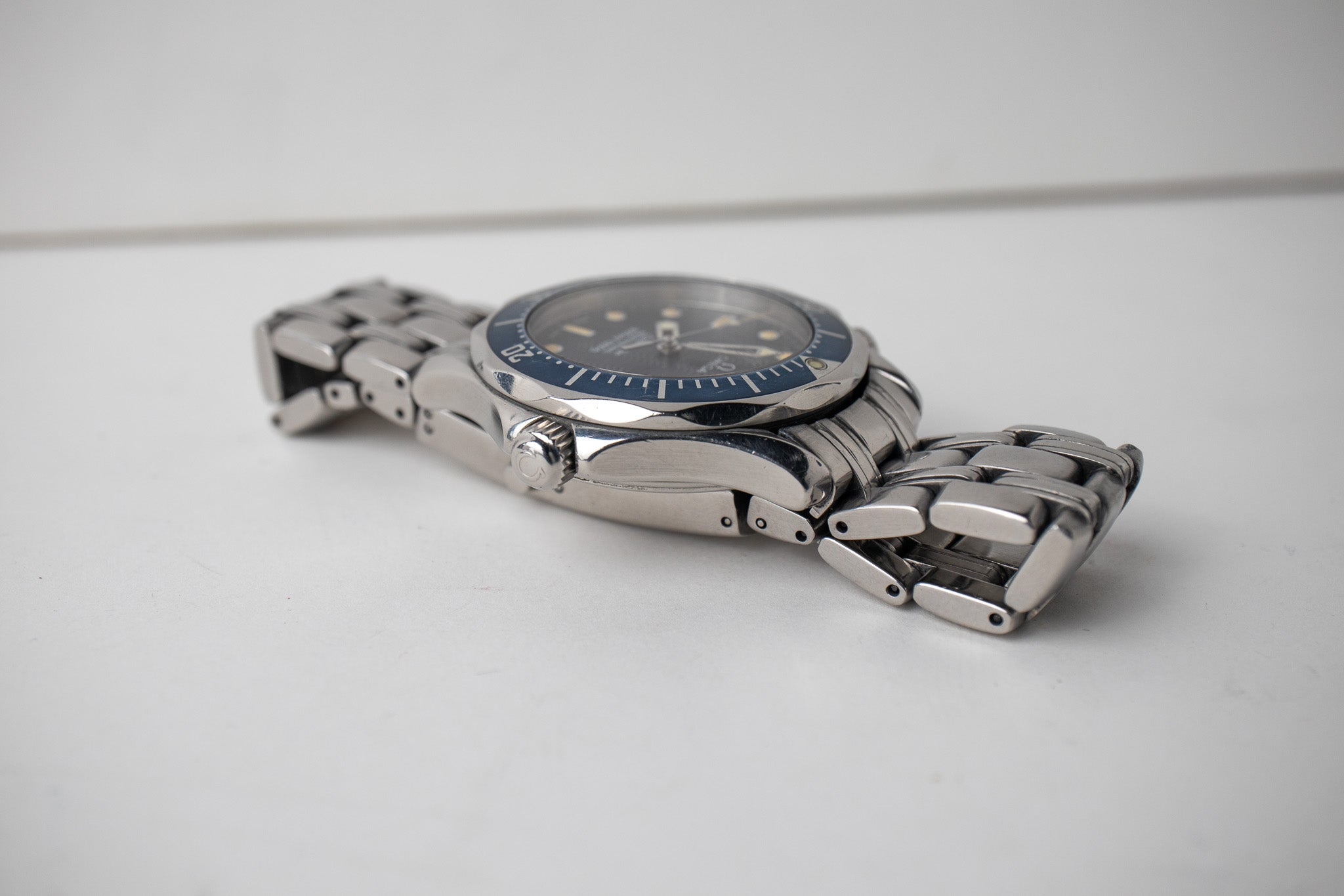 Omega Seamaster Midsize 2561.80