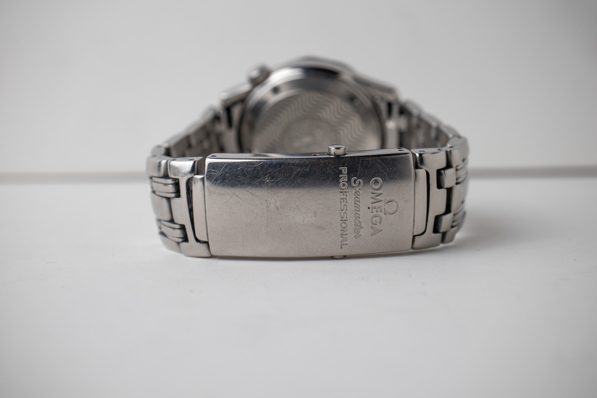 Omega Seamaster Midsize 2561.80